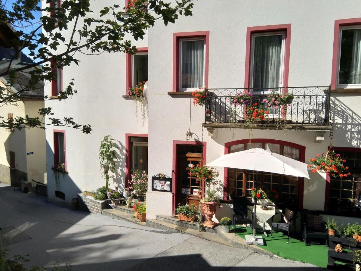 Hotel Restaurant Escher Leukerbad Exterior photo