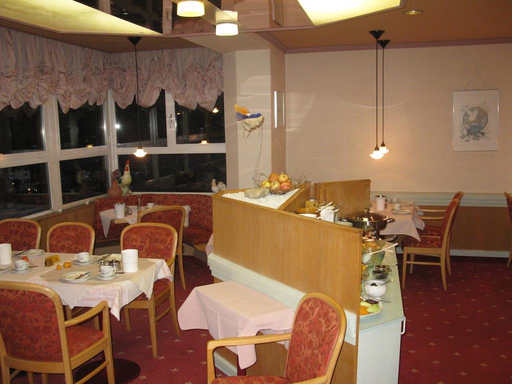 Hotel Restaurant Escher Leukerbad Exterior photo